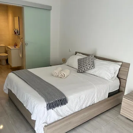 Amazing 2 Bed Gozo