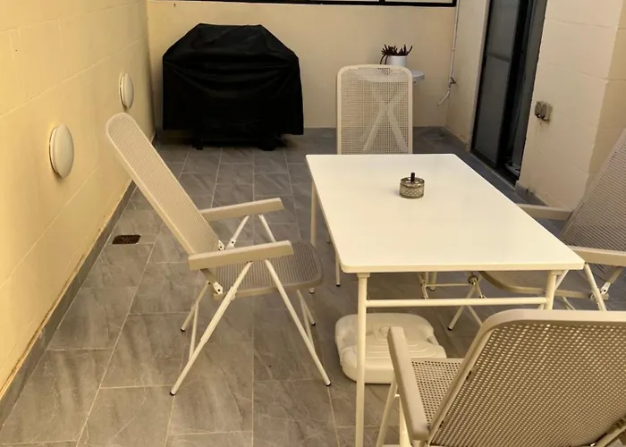 Amazing 2 Bed Gozo Apartamento Ghajnsielem
